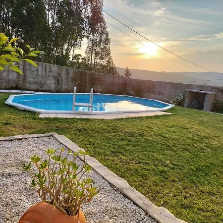 Semesterbostad Casa Davo Cinda