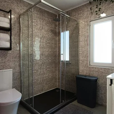 Casa Davo Cinda 帕雷迪什迪科拉