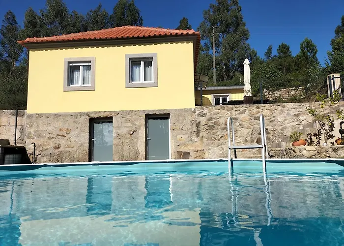 Casa Davo Cinda * Paredes de Coura